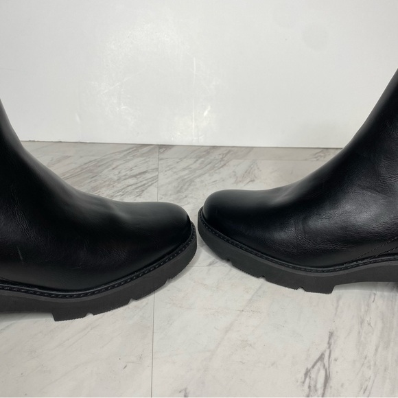 New! Naturalizer Cade Black Faux Leather Chelsea Bootie 8M - Picture 9 of 15